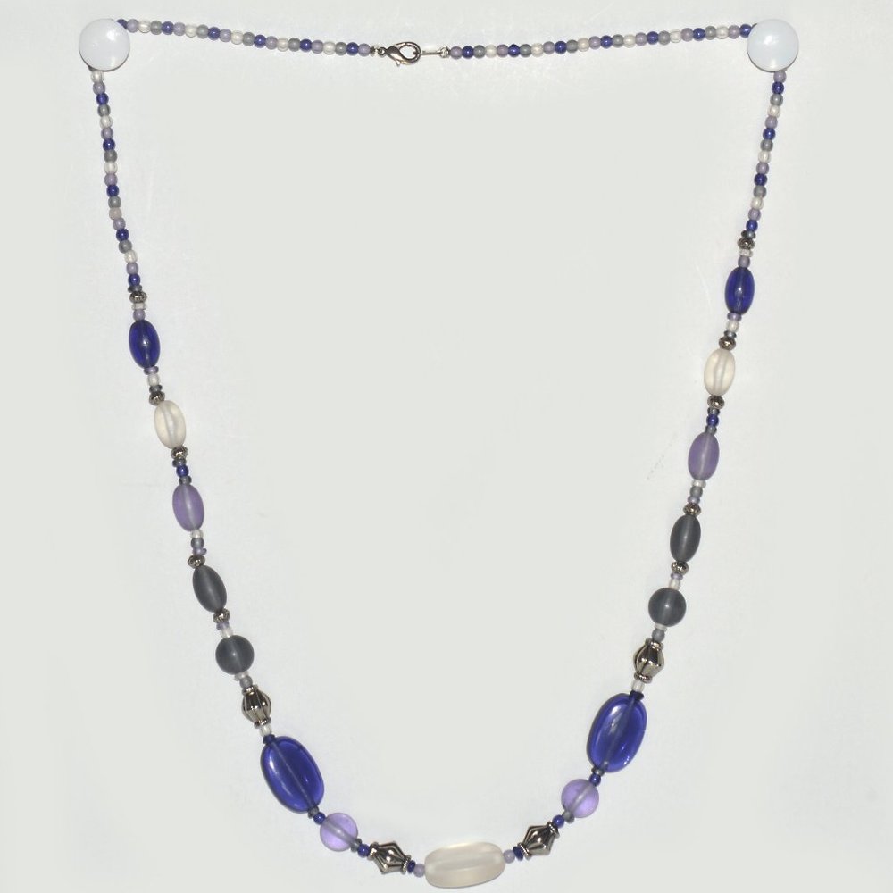 Retro Purple, Grey, Clear Beaded Necklace